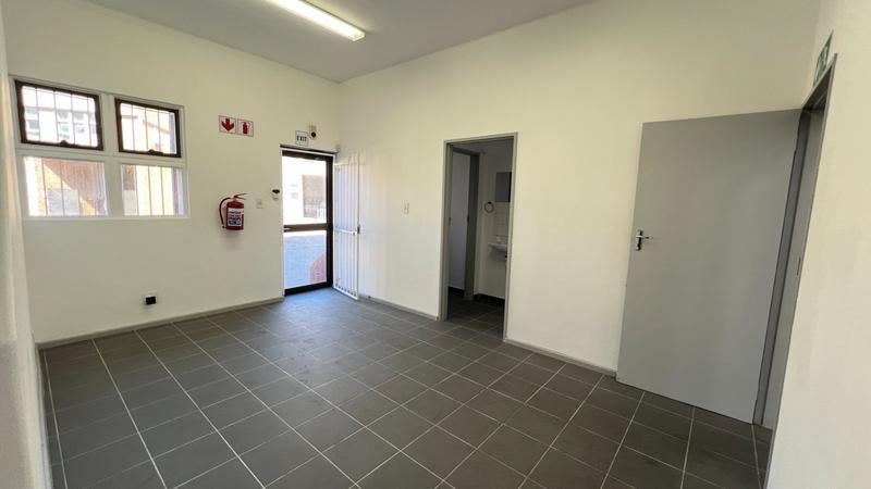 To Let commercial Property for Rent in Montague Gardens Western Cape
